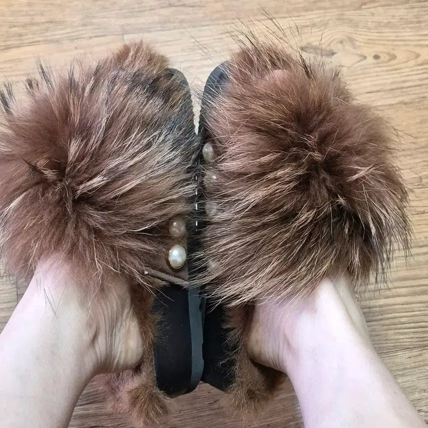 [BUNJANG] Suecomma Bonnie Fur Slippers 235 / 슈콤마보니 슬리퍼 235