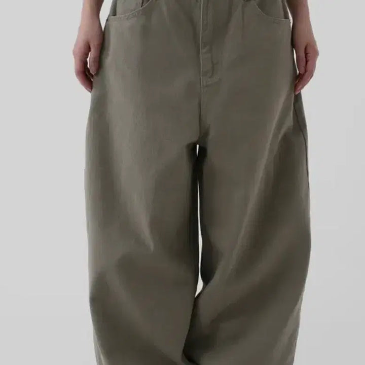[SOLD OUT] 어텀 워크커브드팬츠 카키M