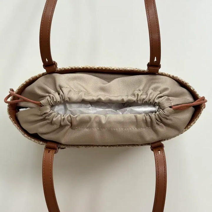 [BUNJANG] Couronne Ette De Rafia Shoulder Bag 30 Brown / (새상품) 쿠론 에떼 드 라피아 숄더백 26 브라운색