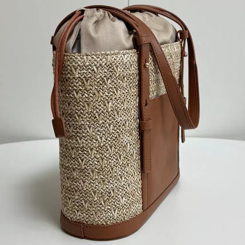 [BUNJANG] Couronne Ette De Rafia Shoulder Bag 30 Brown / (새상품) 쿠론 에떼 드 라피아 숄더백 26 브라운색
