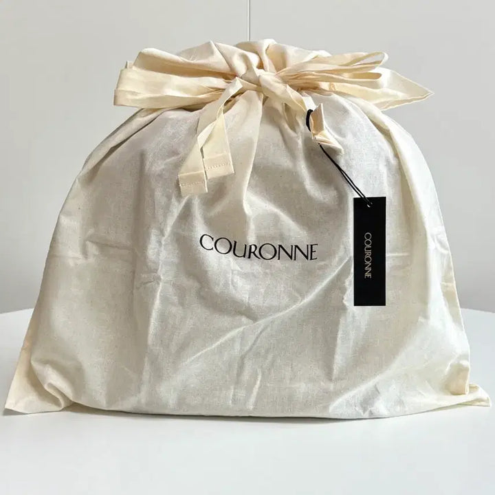 [BUNJANG] Couronne Ette De Rafia Shoulder Bag 30 Brown / (새상품) 쿠론 에떼 드 라피아 숄더백 26 브라운색