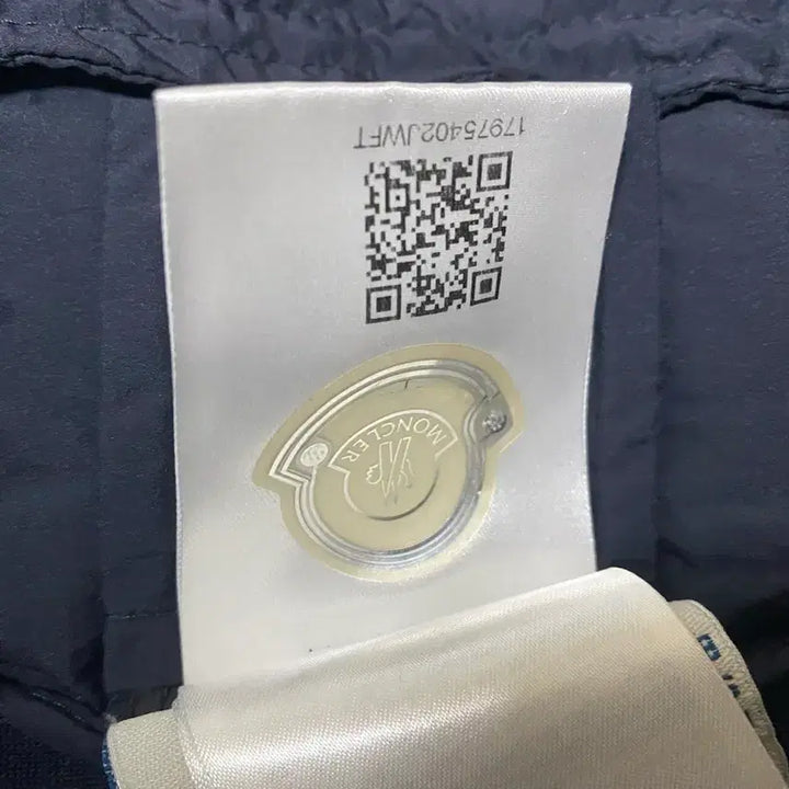 [SOLD OUT] [정품 ]몽클레어 니트패딩 가디건