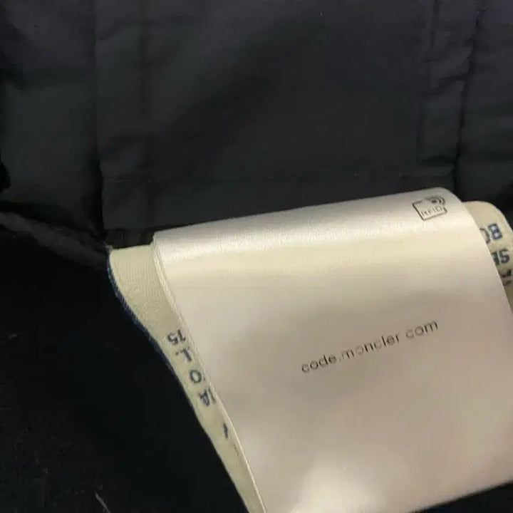 [SOLD OUT] [정품 ]몽클레어 니트패딩 가디건