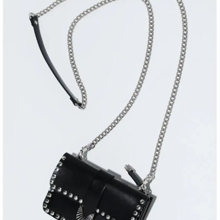 [BUNJANG] TOGA Studded Wallet Mini Bag Black OS / 토가 TOGA스터드 장식 월렛 미니백 블랙OS
