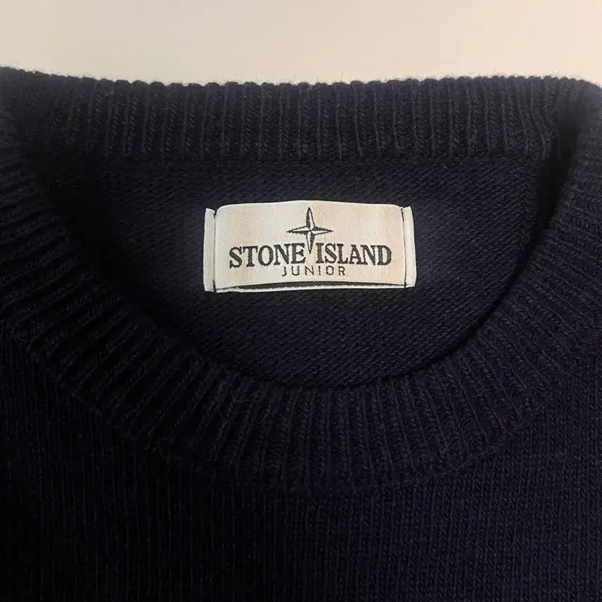 [BUNJANG] Stone Island Junior Lambswool Knit Sweater / 스톤아일랜드 주니어 램스울 니트 12A