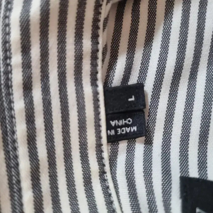 [BUNJANG] Theory Striped Button-Down Shirt / Theory 씨어리 스트라이프 남방 셔츠