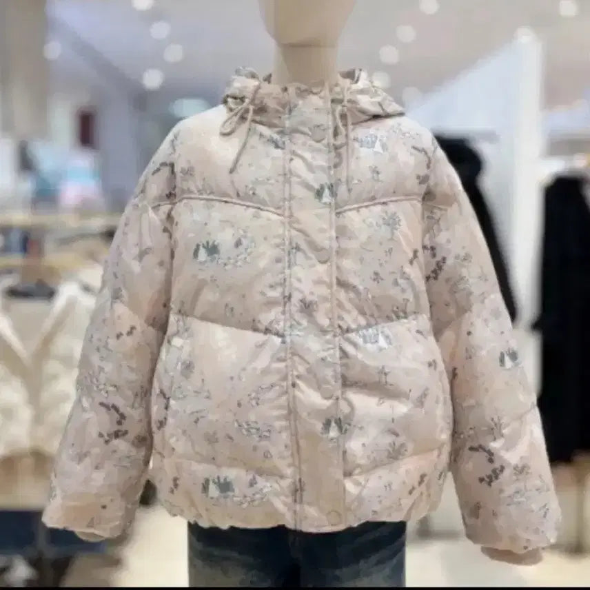 [BUNJANG] Thursday Island Printed Pattern Hooded Down Padded Jacket / 써스데이아일랜드 프린트 패턴 후 드 다운 패딩