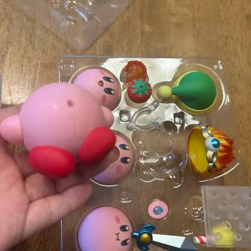 [BUNJANG] Kirby Nendoroid Figure / 544 커비 넨도로이드 토마토특전