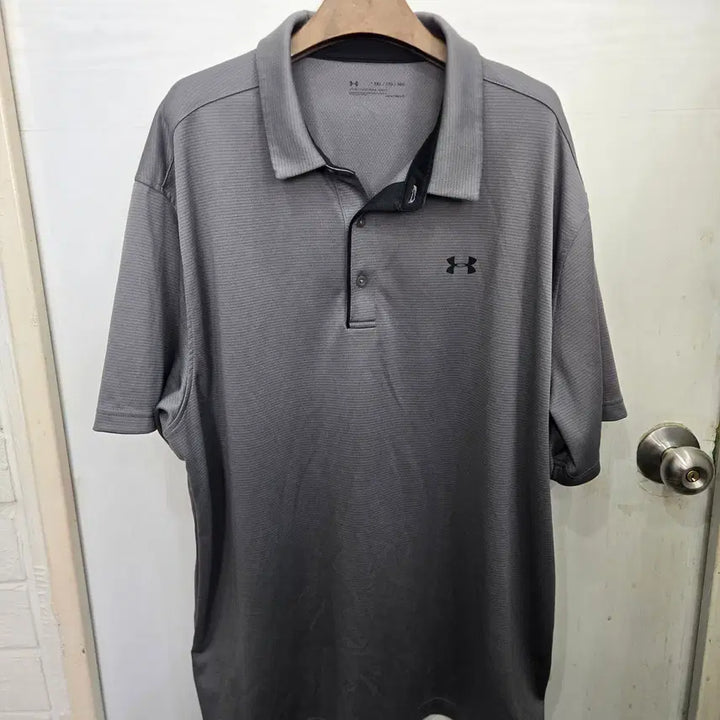 [SOLD OUT] 3XL,115 )) UNDER ARMOUR 언더아머 카라 반팔티셔츠!