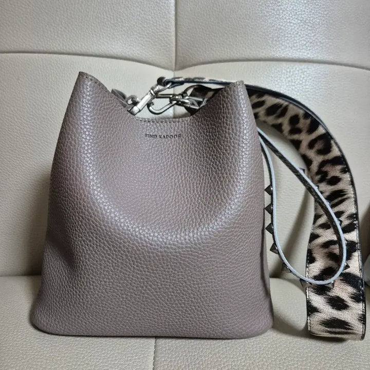 [BUNJANG] Find Kapoor Pingo Bag / 파인드카푸어 핑고백