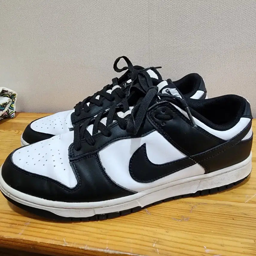[SOLD OUT] 나이키 덩크 로우 레트로 블랙 범고래 운동화 280mm