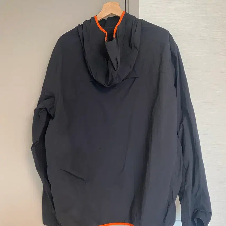 [BUNJANG] District Vision Windbreaker Jacket / 디스트릭트비전 바람막이 District Vision