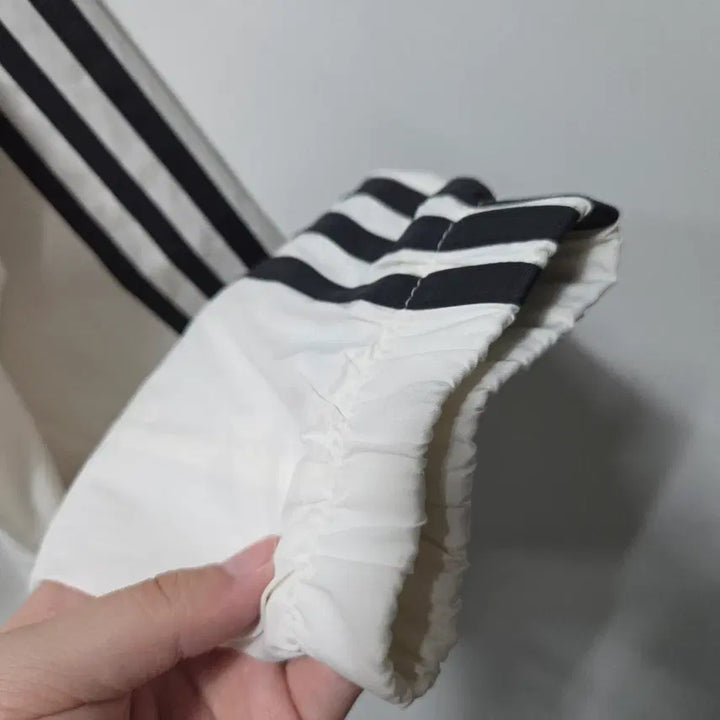 [BUNJANG] Adidas 3S Windbreaker Jacket / 아디다스 화이트 삼선 3S 윈드브레이커 L 26041703