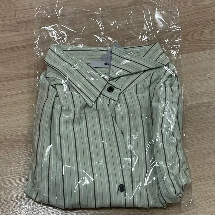 [BUNJANG] Striped Shirt - New / 스트라이프 셔츠 새상품