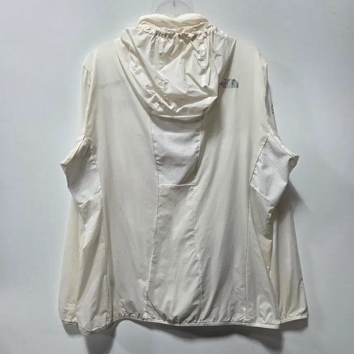 [SOLD OUT] 노스페이스 여성 마운틴 애슬레틱 경량 바람막이 L 26041706