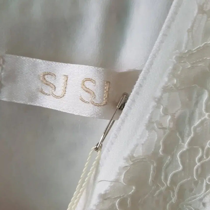 [SOLD OUT] SJ SJ 레이스 블라우스