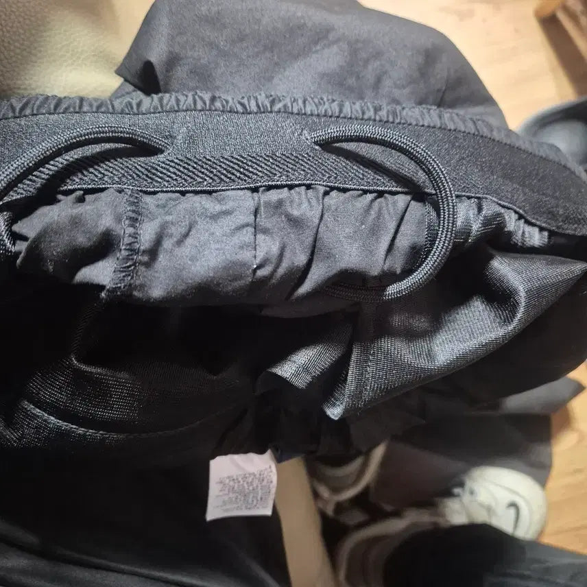 [SOLD OUT] 디스커버리블랙 여름스판면바지 허리밴딩 바지