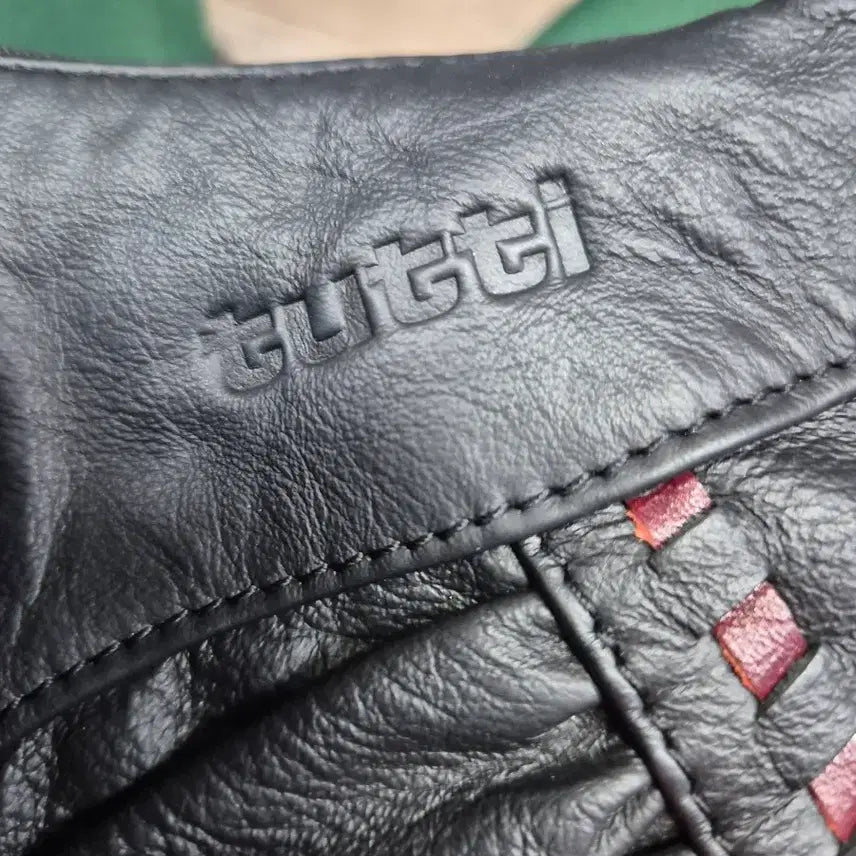 [BUNJANG] TUTTI Black Leather Shoulder Bag / 투티 블랙 가죽 숄더백 스티치 디테일