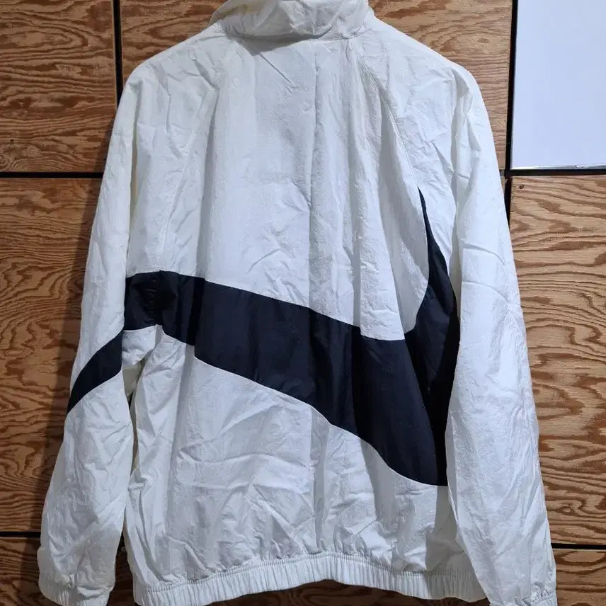 [BUNJANG] Nike Big Swoosh Woven Jacket (White/Black) / 3.나이키 빅스우시 우븐 자켓 화이트/블랙