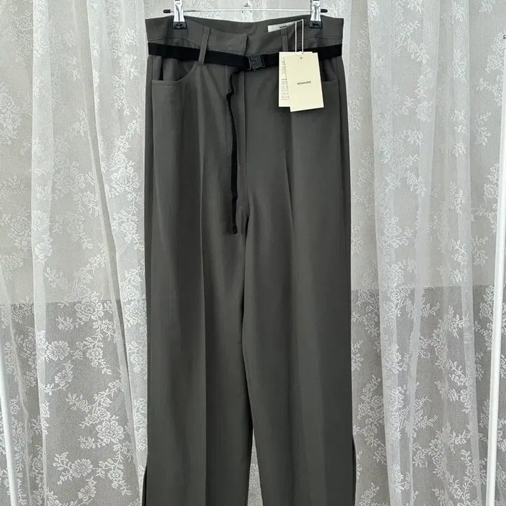 [BUNJANG] Nonnier Belted Wide Slacks Khaki / S) 새상품 노니에르 벨티드 와이드 슬랙스 카키