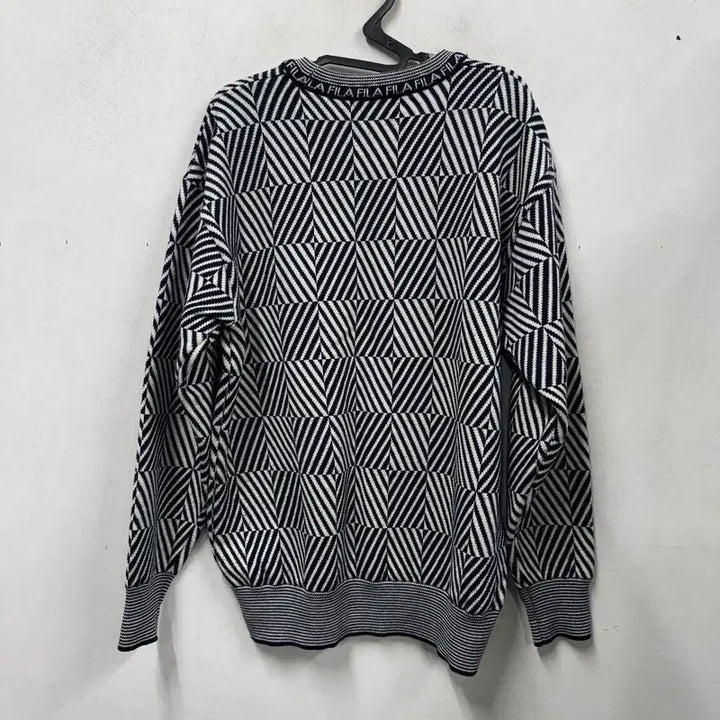 [SOLD OUT] [정품/약100] 휠라 남성 니트    PP