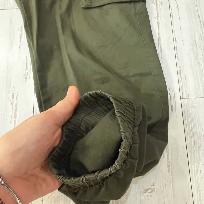 [BUNJANG] Dickies Khaki Cargo Jogger Pants (Women&