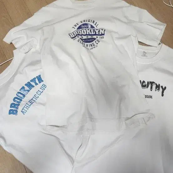 [SOLD OUT] 할인)순면 100퍼 티셔츠 세장 !!!