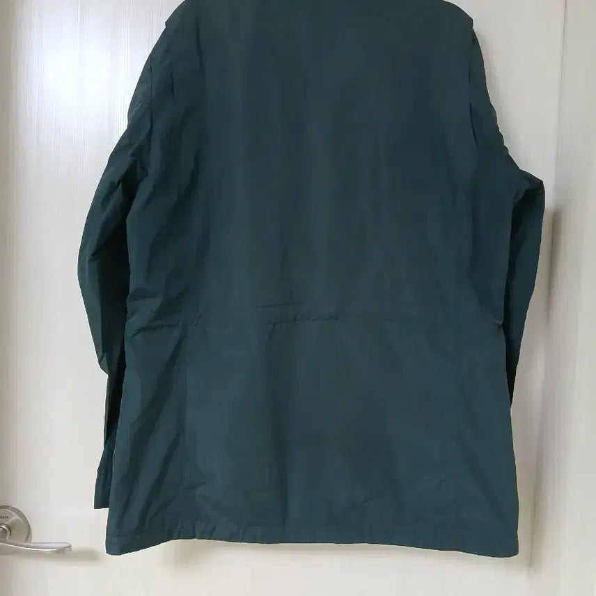 [BUNJANG] Green Windbreaker Jacket for Men / 남성용 그린색 바람막이 점퍼