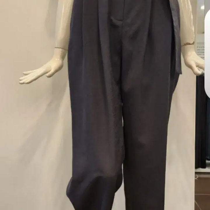 [SOLD OUT] 66베스트벨리점프수트