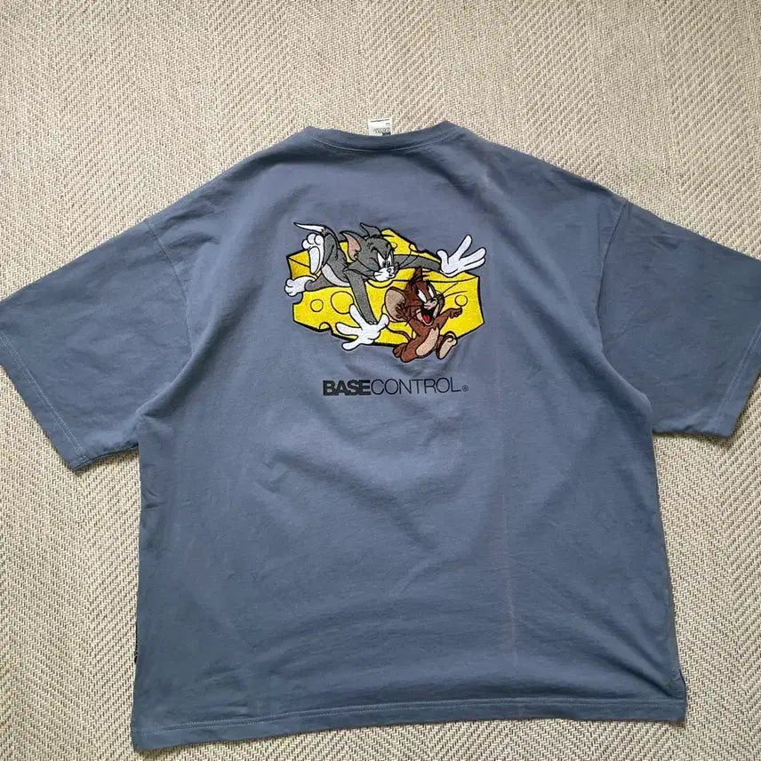 [BUNJANG] Base Control Tom and Jerry T-shirt / 톰과제리 x base control 반팔티셔츠