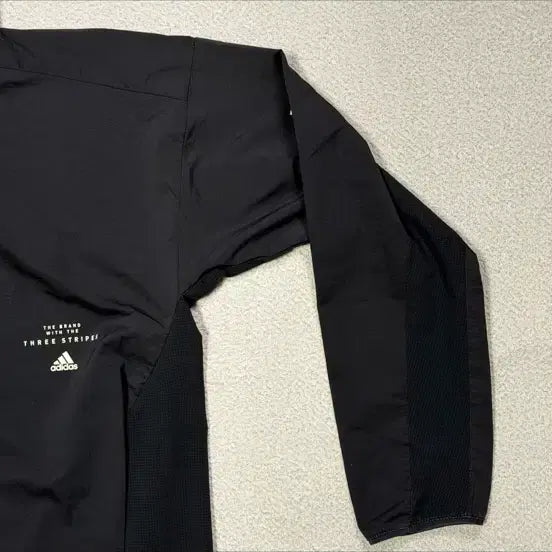 [BUNJANG] Adidas L Three-Stripe Windbreaker / 아디다스 L 삼선 바람막이