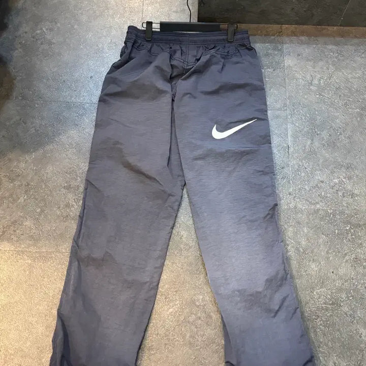 [SOLD OUT] 나이키X스투시 나투시 비치팬츠 바지