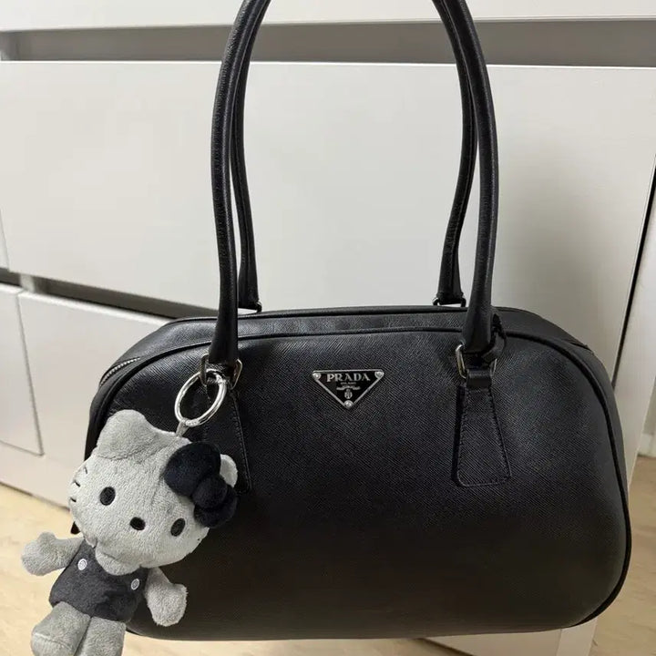 [SOLD OUT] 프라다 사피아노 숄더백
