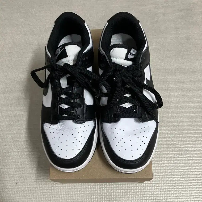 [SOLD OUT] 나이키 덩크 로우 범고래 240