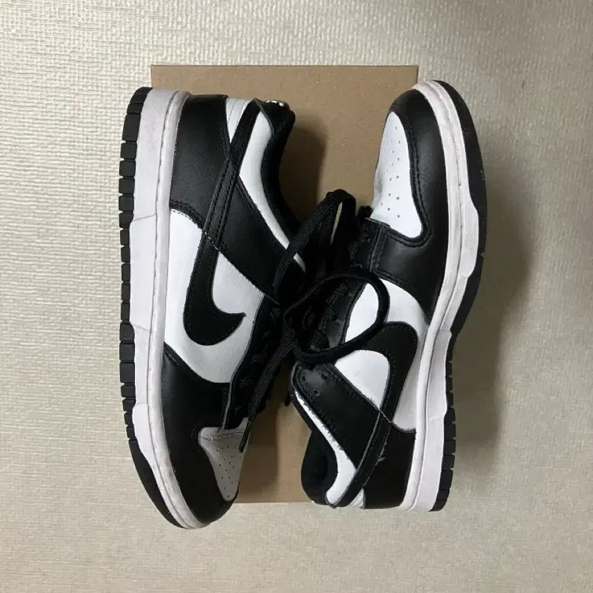 [SOLD OUT] 나이키 덩크 로우 범고래 240