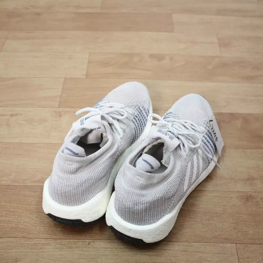 [BUNJANG] Adidas Pulseboost Gray Sneakers (Men&