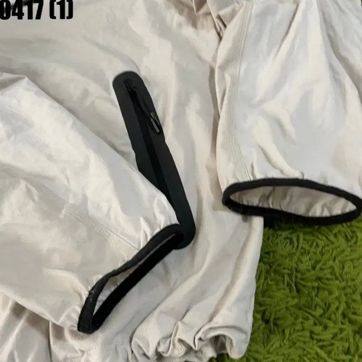 [SOLD OUT] 나이키 후드 바람막이 아이보리