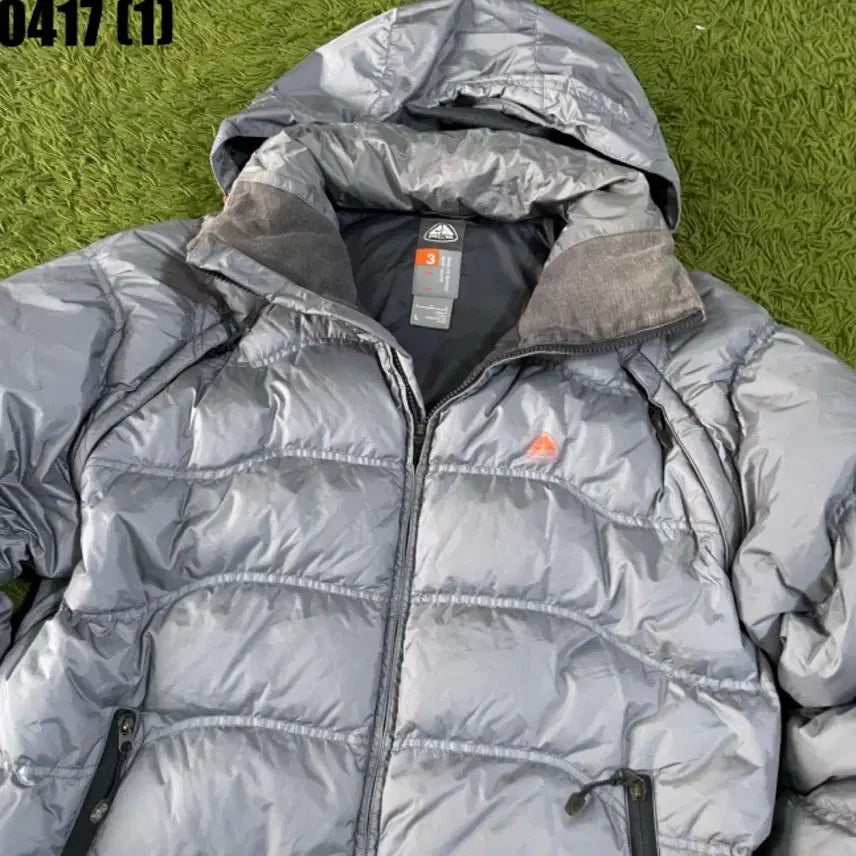 [BUNJANG] Nike ACG Hooded Padded Jacket Silver L / 나이키 ACG 후드 패딩 점퍼 실버 L