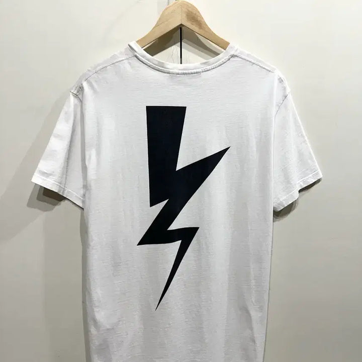 [BUNJANG] Neil Barrett Thunderbolt Print T-shirt / 닐바렛 썬더볼트 프린트 반팔 티셔츠