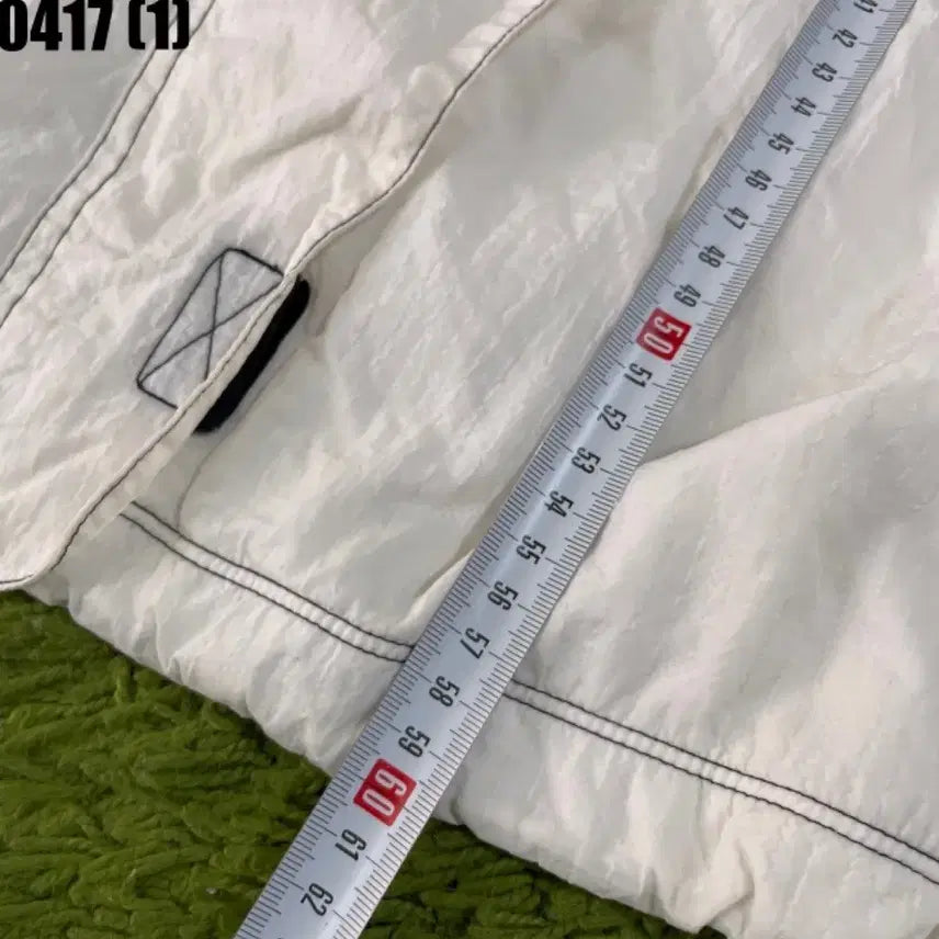 [SOLD OUT] 나이키 빅스우시 화이트 바람막이 자켓 M