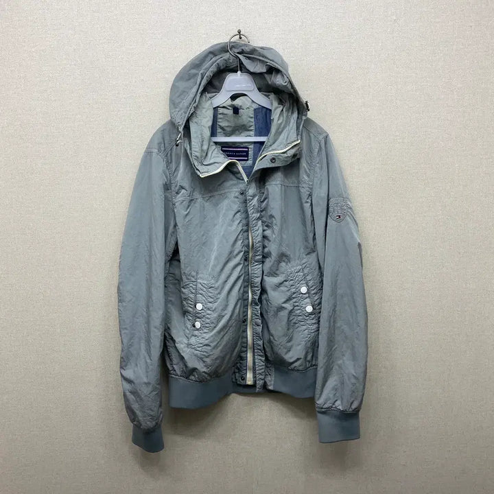 [BUNJANG] Tommy Hilfiger Nylon Windbreaker Jacket / 타미힐피거 나일론 바람막이 95