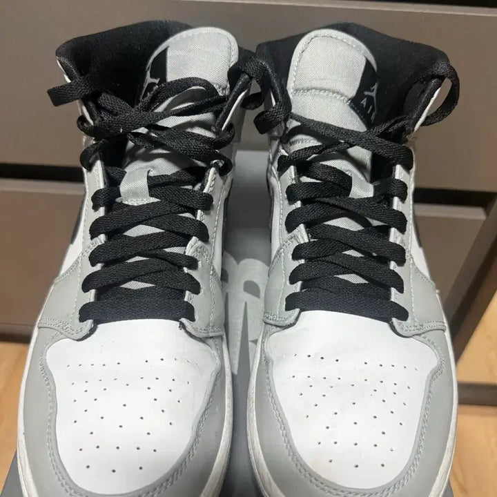 [BUNJANG] Jordan Mid Smoke Grey (265) Sneakers / 조던 미드라이트 스모크그레이 (265)