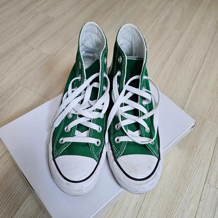[SOLD OUT] (실착1회) 컨버스 척테일러 올스타 아마존그린 235