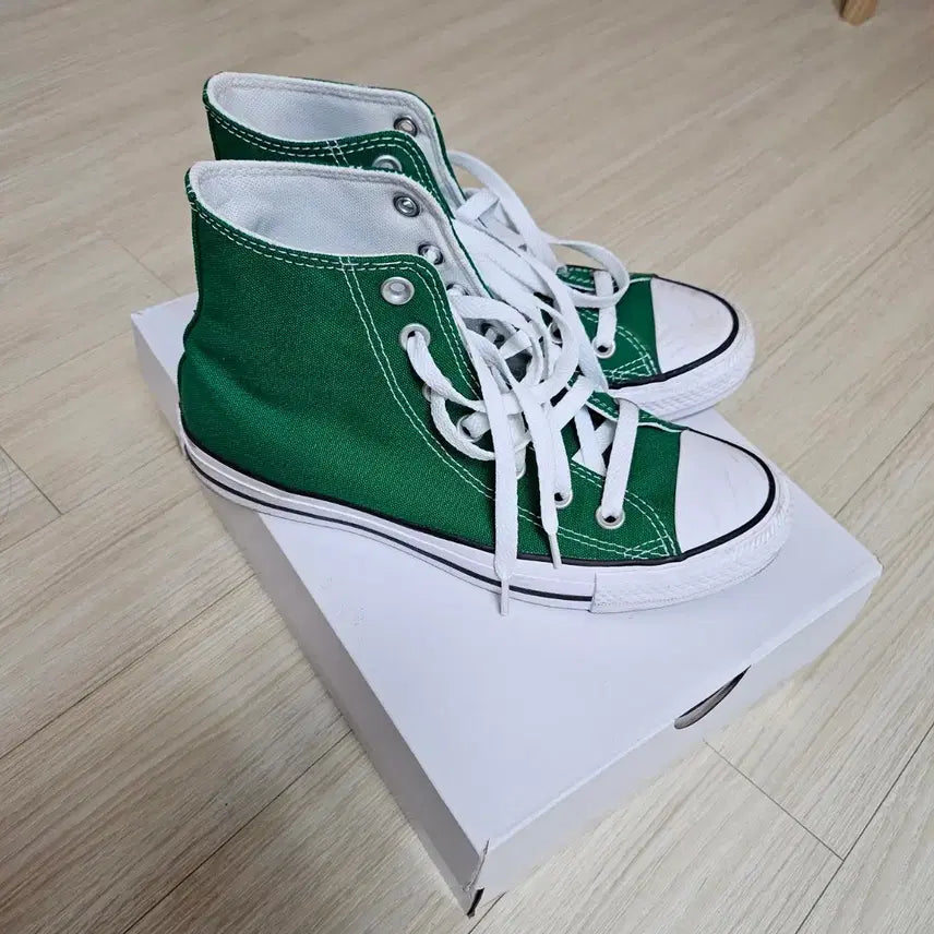 [SOLD OUT] (실착1회) 컨버스 척테일러 올스타 아마존그린 235