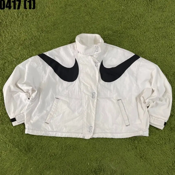 [SOLD OUT] 나이키 빅스우시 화이트 바람막이 자켓