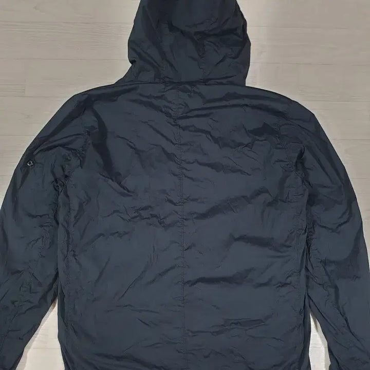 [SOLD OUT] 스톤아일랜드 스킨터치 나일론 자켓 [ 노와펜 ]