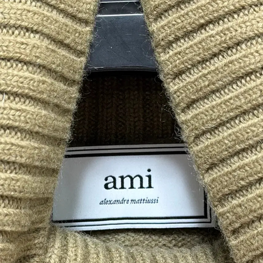 [BUNJANG] Ami Virgin Wool Intarsia Knit Beige M / 아미 버진울 인타르시아 니트 베이지 M