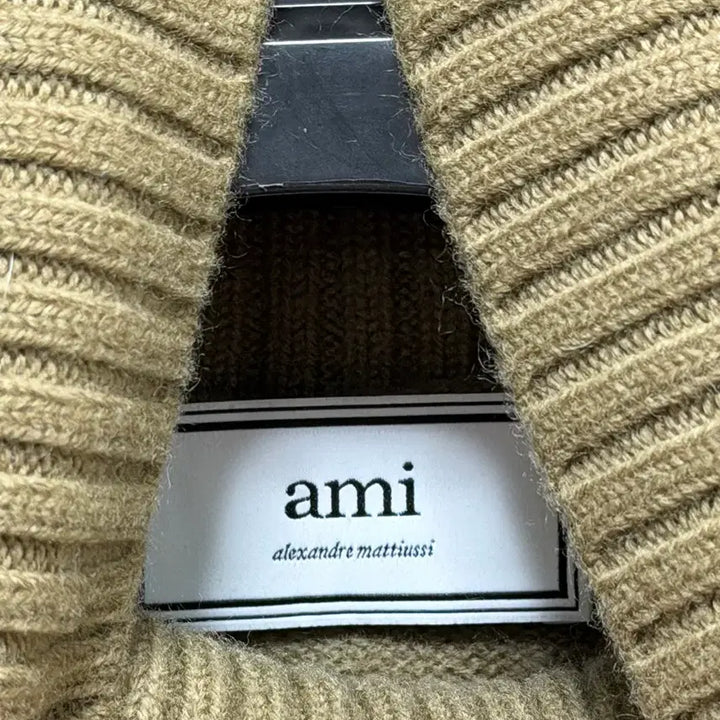 [BUNJANG] Ami Virgin Wool Intarsia Knit Beige M / 아미 버진울 인타르시아 니트 베이지 M