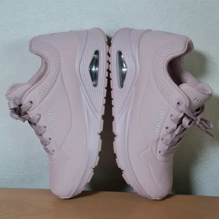 [BUNJANG] Skechers Air Walking Shoes / 스케쳐스 220-225 에어 워킹화