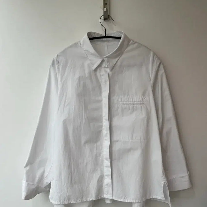 [SOLD OUT] 화이트 카라 포켓 셔츠 55
